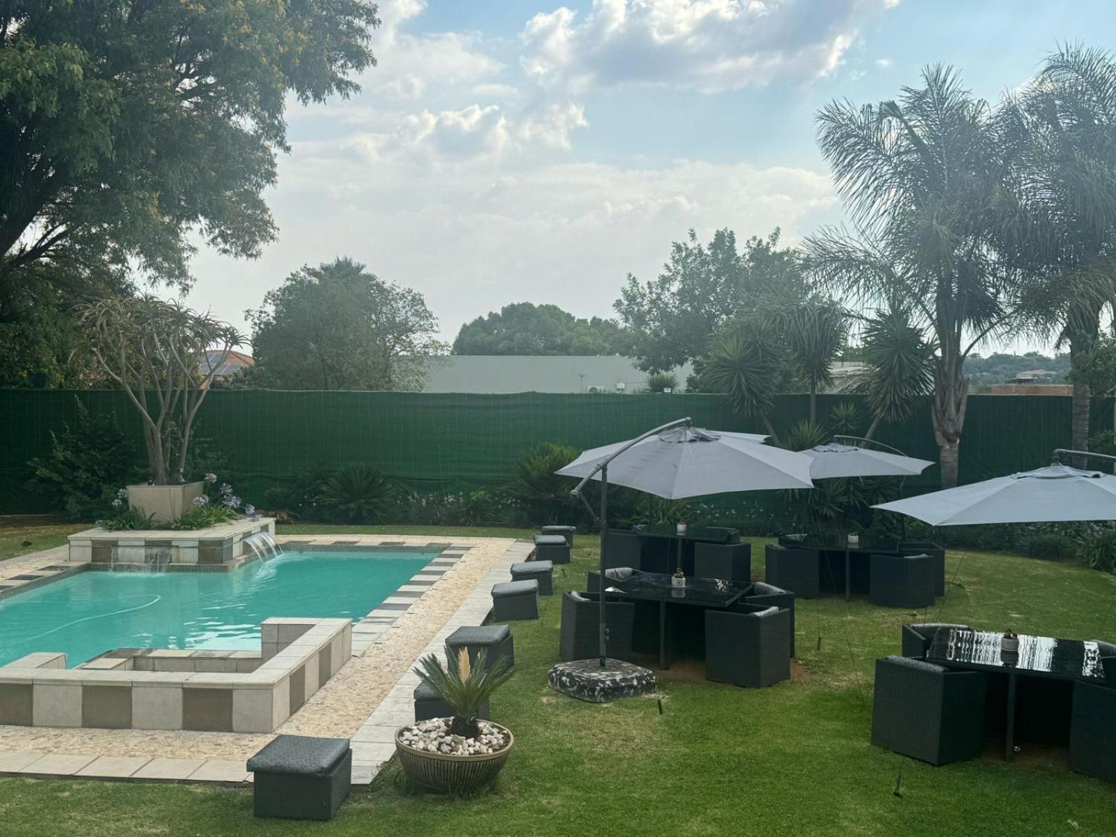 Africa Paradise - Or Tambo Airport Boutique Hotel Benoni Exteriör bild