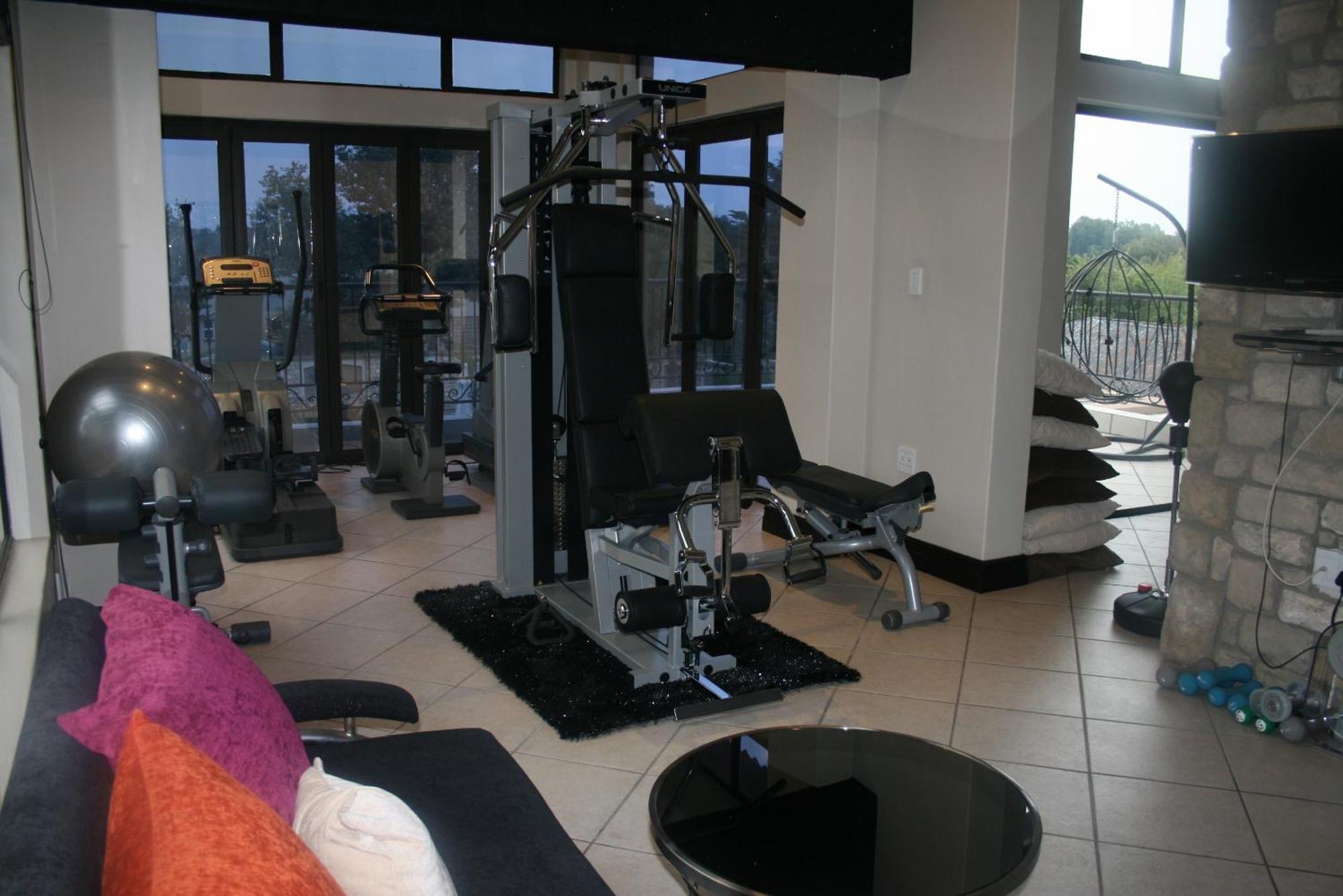 Africa Paradise - Or Tambo Airport Boutique Hotel Benoni Exteriör bild